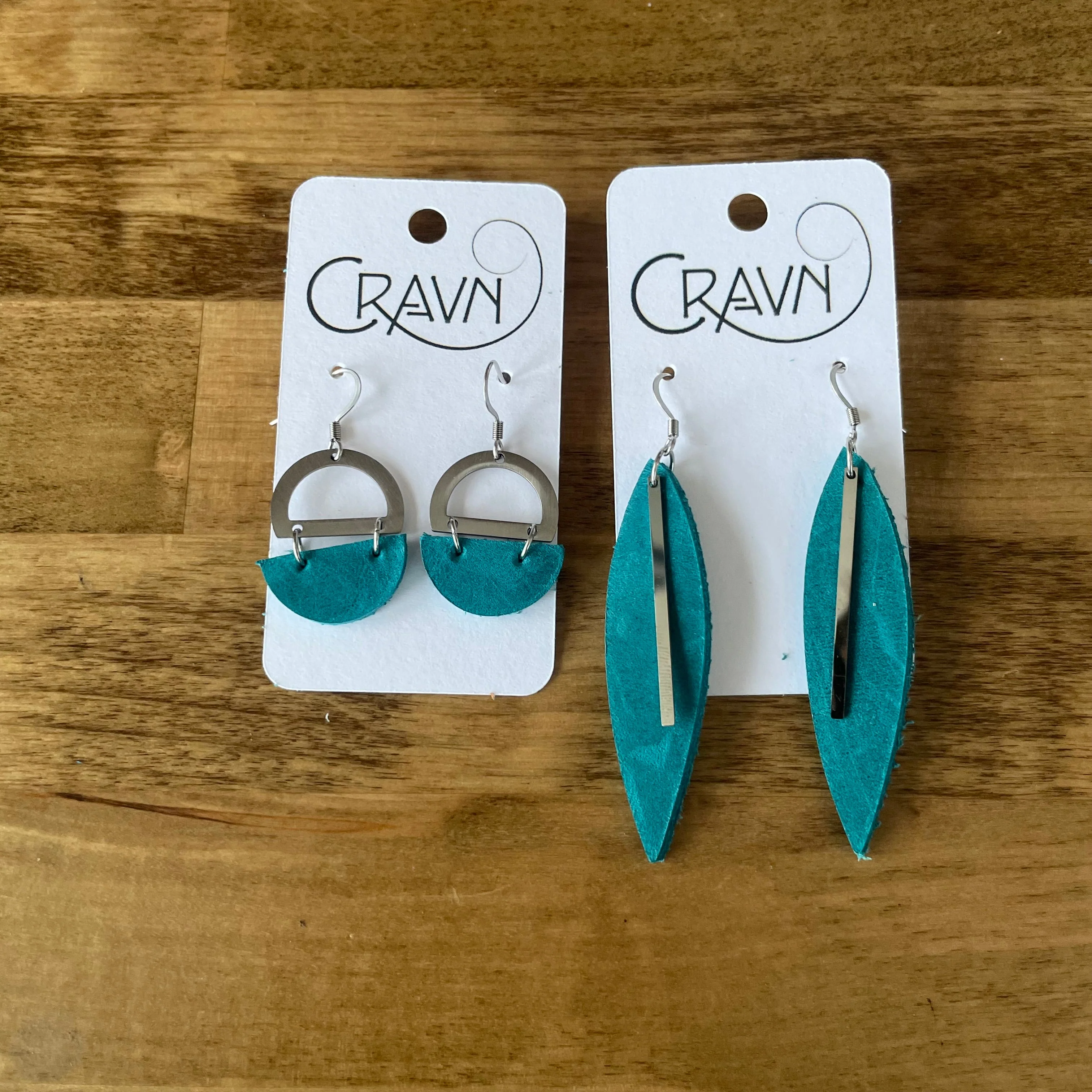 Duckfeet Box Handle Earrings - Image 9