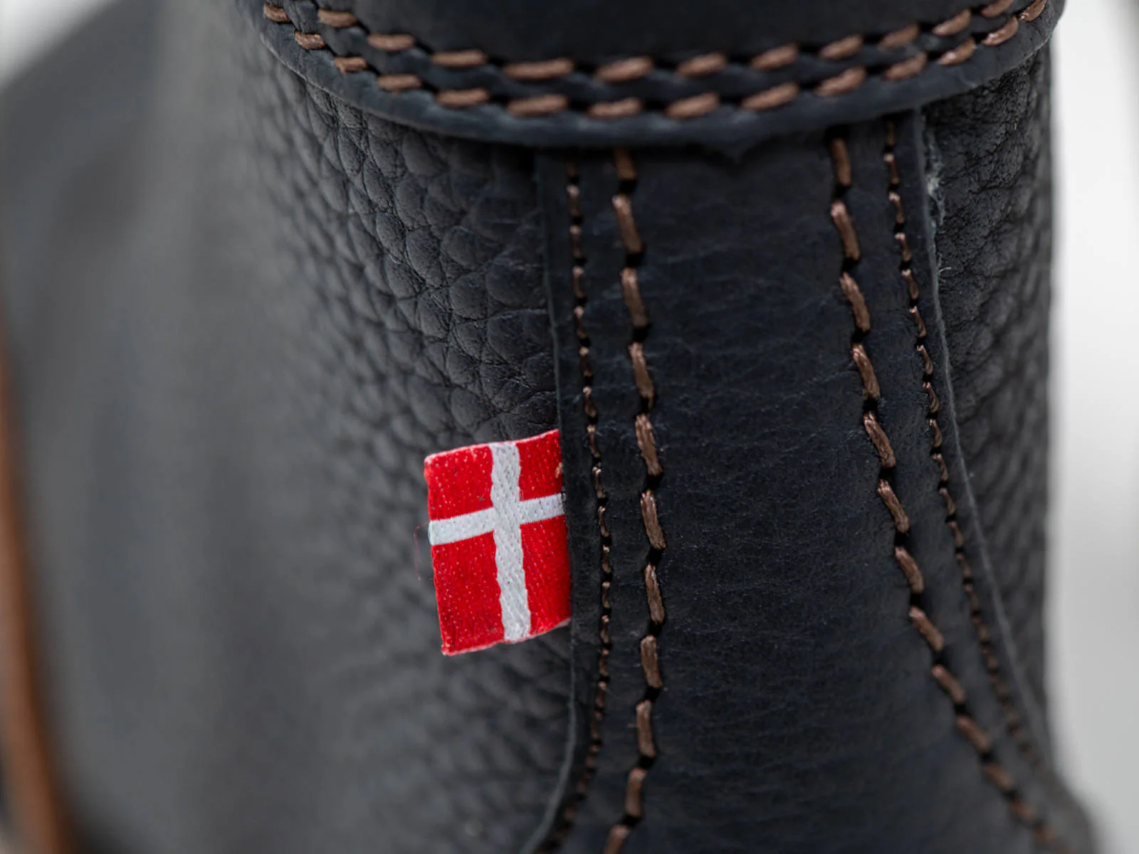 Skanderborg Black/Brown - Image 6